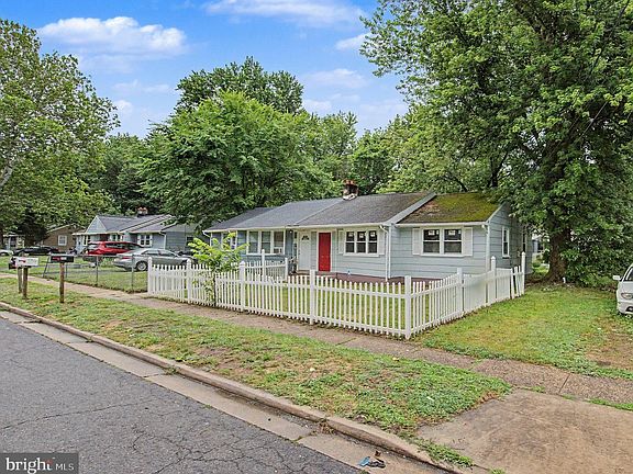 2nd image of 177 Kinsley Rd