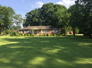 147 Strawberry Rd, Anderson, SC 29626