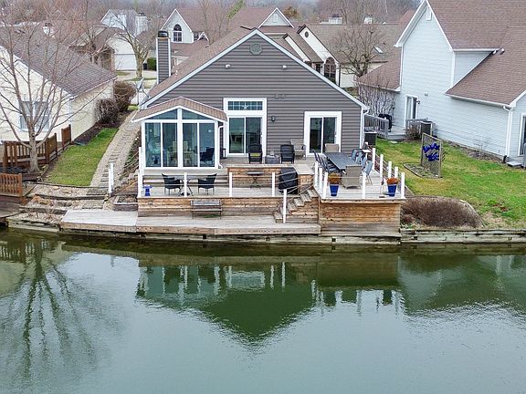 2nd image of 3263 Eddy Ct