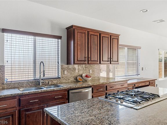 3rd image of 5903 McLennan Ranch Ave