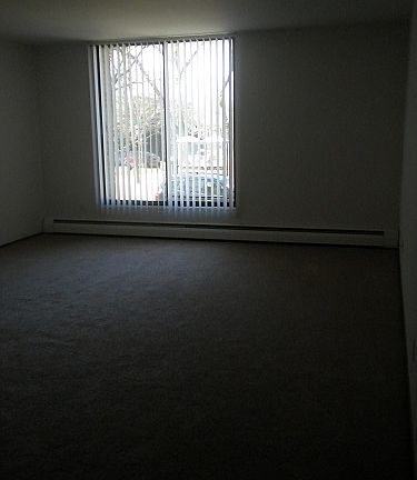 2nd image of 2612 N Maryland Ave #11519006