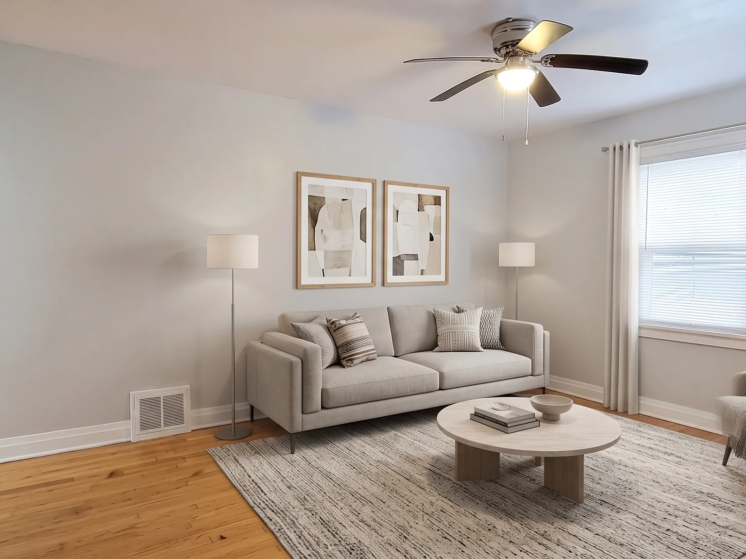 4 bed, 1072 sqft, $1,395 — Photo 2