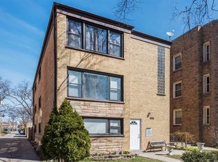 4850 Elm St APT 2, Skokie, IL 60077