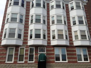 106 Oak St #2, Portland, ME 04101