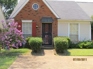 3045 Greenlodge Ln, Memphis, TN 38119