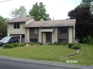 11913 River Rd, Corning, NY 14830