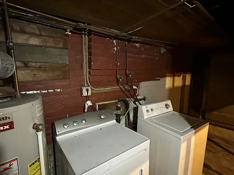 26 Lyon St #1 — Photo 7