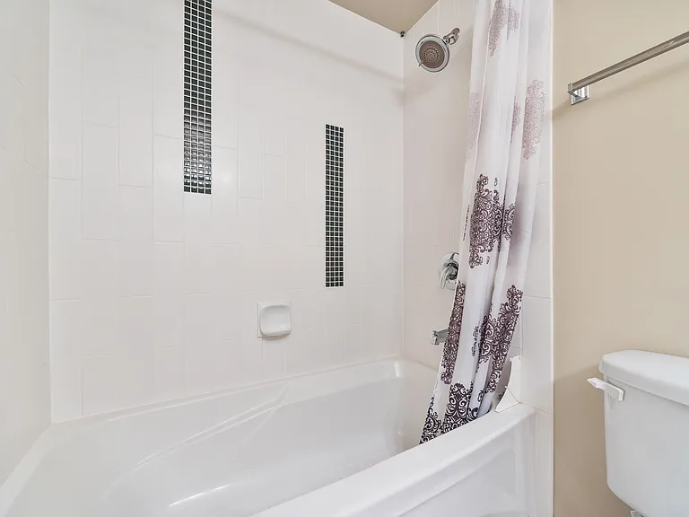 511 Rochester Ave #1004 — Photo 14