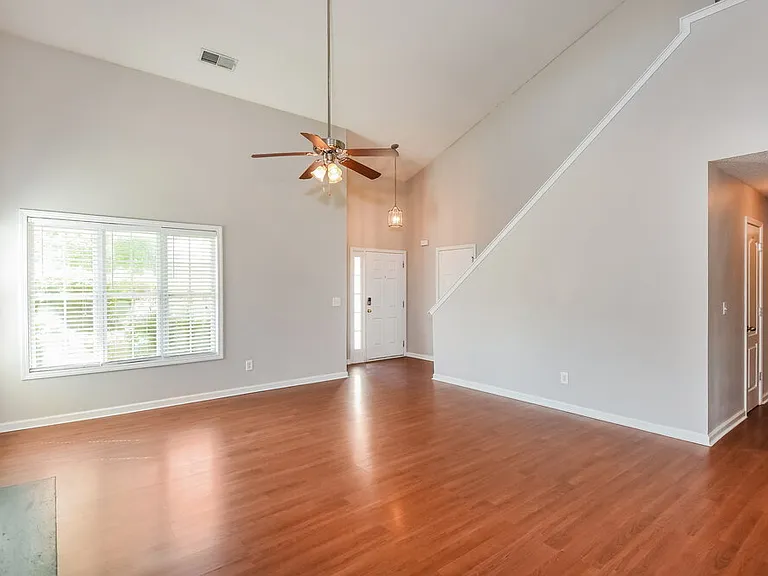 108 Mount Comet Ct — Photo 6
