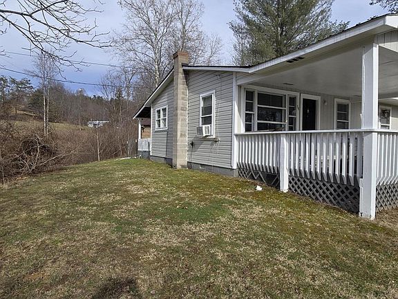 2nd image of 54 Arielle Dr