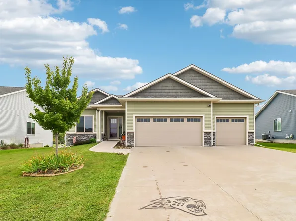 2609 NW 21st St, Ankeny, IA 50023