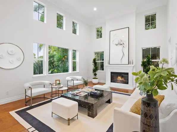 6941 Copal Pl, Carlsbad, CA 92009