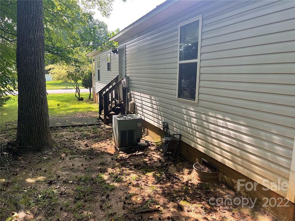 2920 Meadowcliff Dr, Charlotte, NC 28215 | Zillow 2920 Meadowcliff Dr, Charlotte, NC 28215 | Zillow