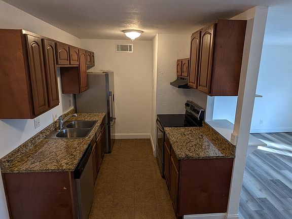 3rd image of 10211 Ura Ln APT 10-307