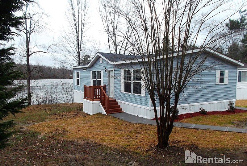 1st image of 5622 E Shore Dr