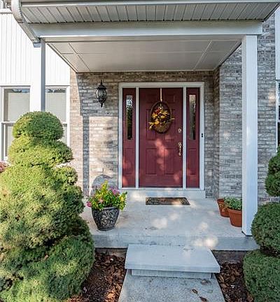 3rd image of 6212 Antler Hill Dr