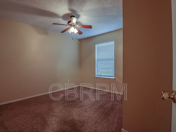 4th image of 801 Ironton Dr