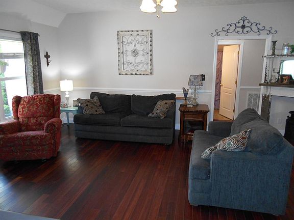 2nd image of 150 Swiss Stone Way E