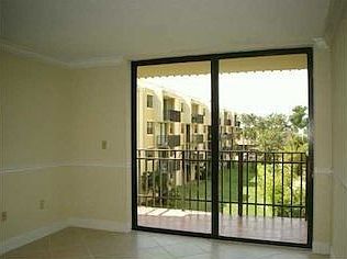 3rd image of 3561 SW 117th Ave #7203