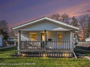 707 E Walker St, Saint Johns, MI