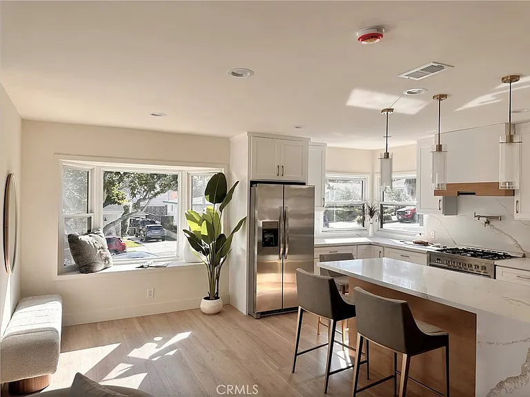 1318 S Helberta Ave — Photo 10