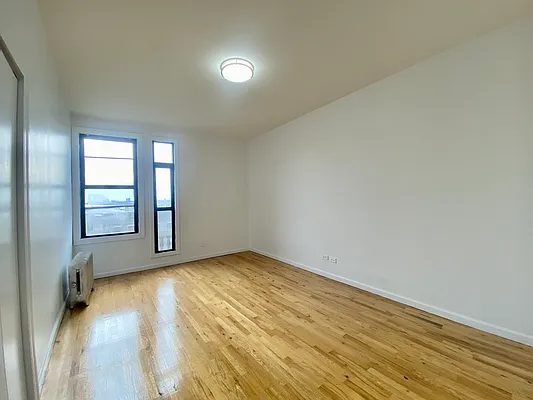 Rented by Hagstrom Management Inc | media 19