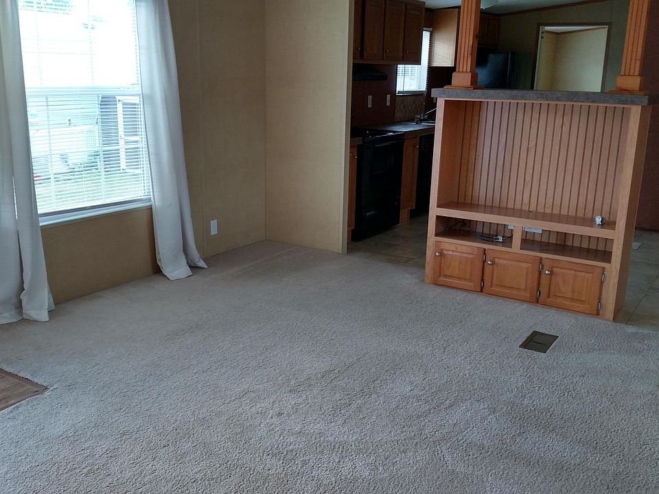 2nd image of 442 Sunny Dale Dr