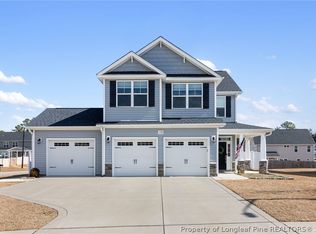 1338 Water Leaf Dr, Fayetteville, NC 28314