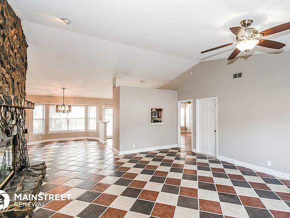 5th image of 10814 Naples Ct S