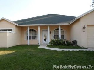 1866 SW Penrose Ave, Port Saint Lucie, FL 34953