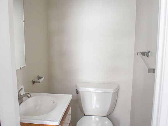 2nd image of 246 Glenhaven Dr