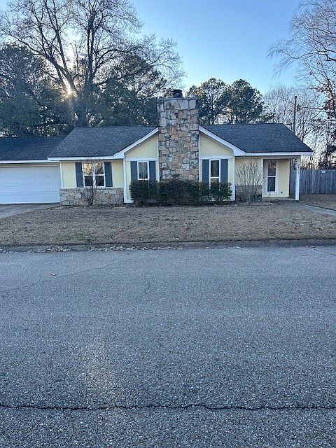 1st image of 3403 5th St N