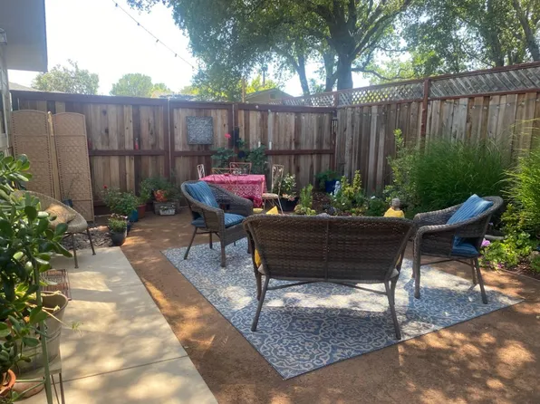 472 Rosalie Dr, Sonoma, CA 95476