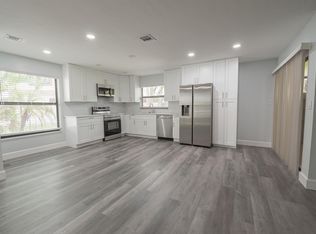 2151 42nd St SW APT 48, Naples, FL 34116