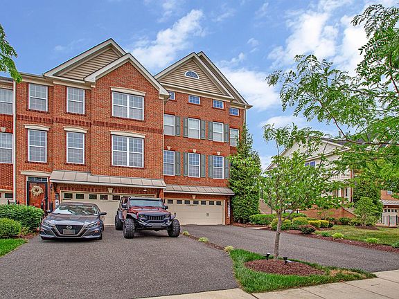 2nd image of 4512 Grazing Way