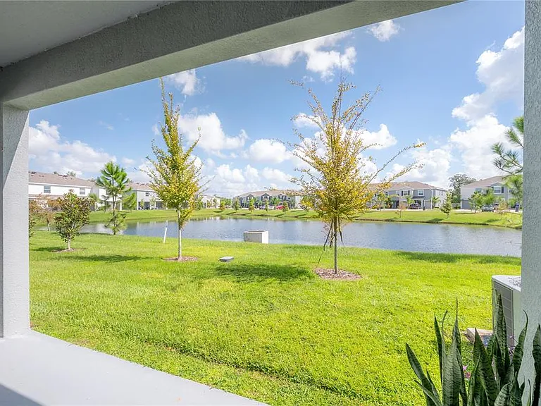 16701 Maude Dr — Photo 19