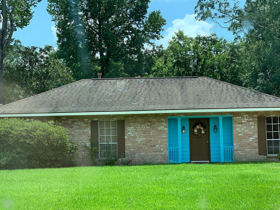 5727 Cedar Creek