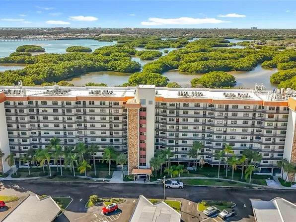 5400 Park St N APT 607, Saint Petersburg, FL 33709