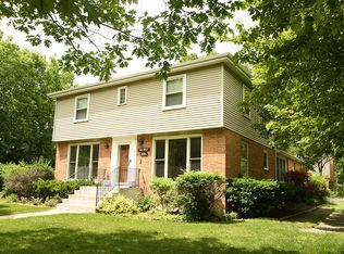 2023 Marston Ln, Flossmoor, IL 60422