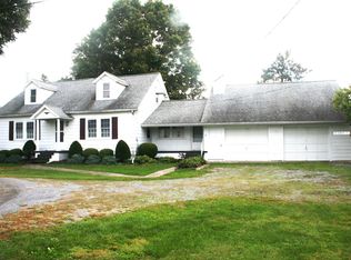 40 Johnson Ln, Hughesville, PA 17737