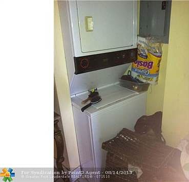 5th image of 1501 NE 124th St