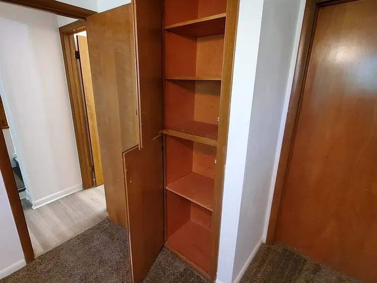 Walnut St 2115 — Photo 19