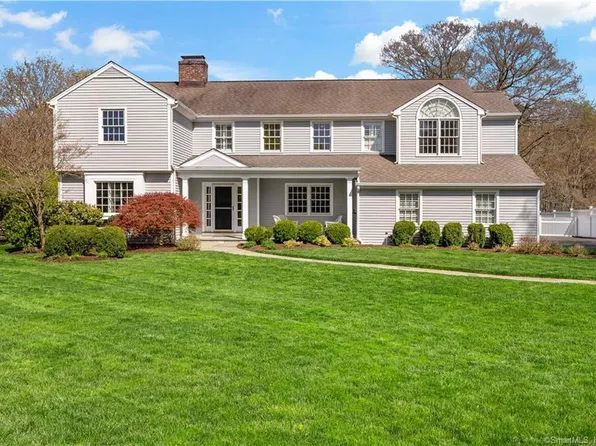 2 Chasmars Pond Road, Darien, CT 06820