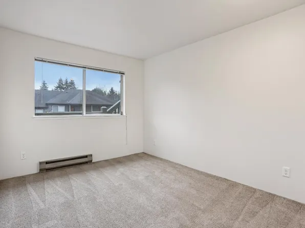 3516 204th St SW, Lynnwood, WA