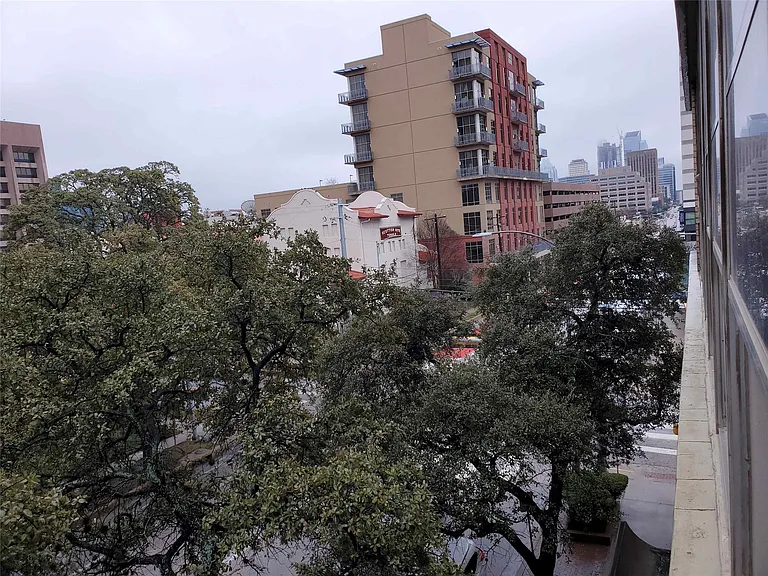 1800 Lavaca St #415 — Photo 14