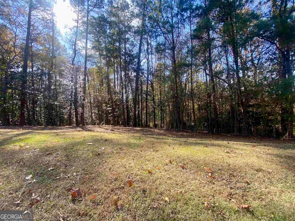 103 Morgan Dr, Lagrange, GA 30240