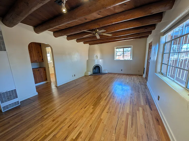 8215 San Juan Rd NE — Photo 4