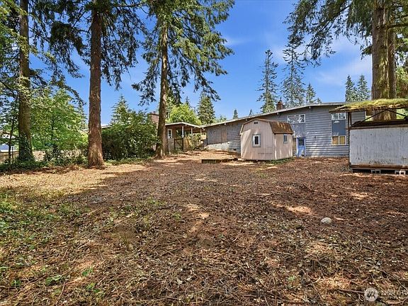 4th image of 1511 143rd Avenue SE