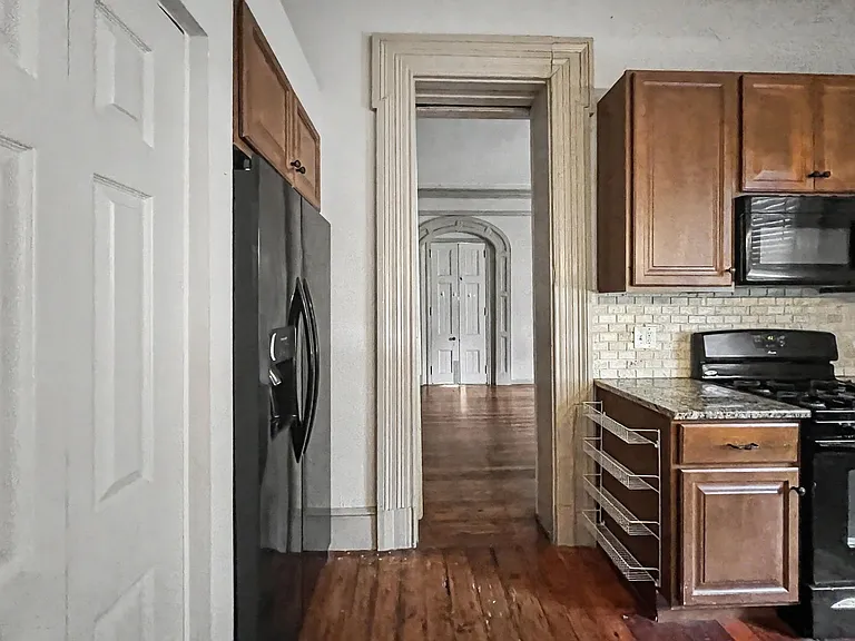 428 N Church St — Photo 14