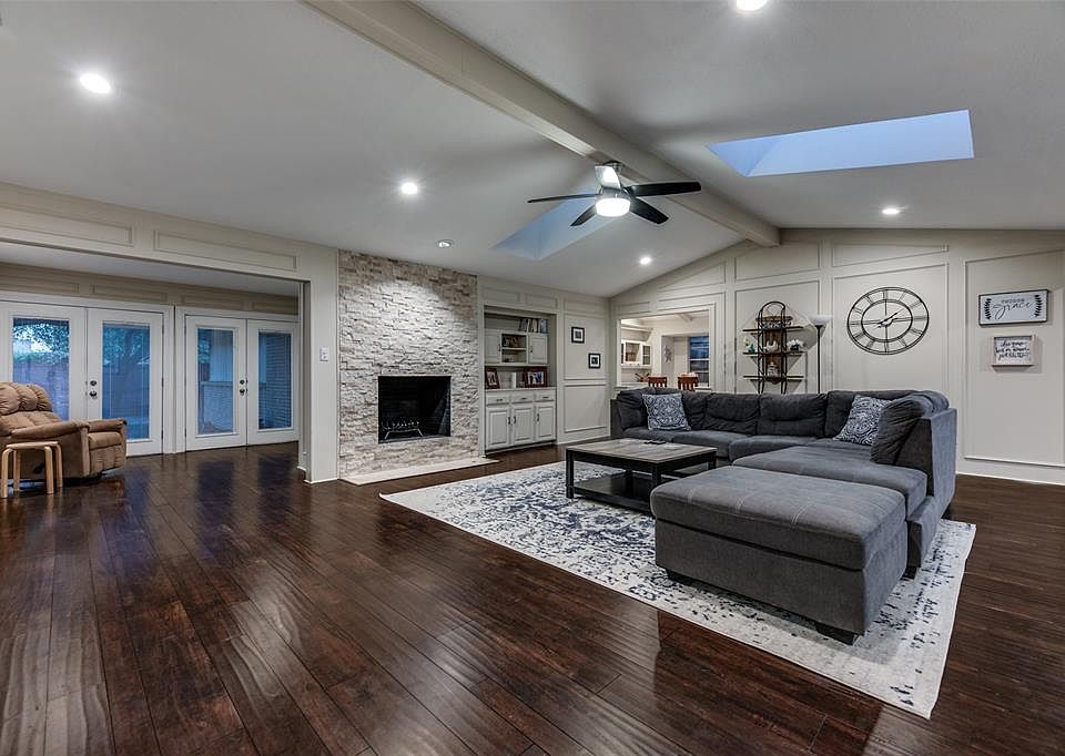 1st image of 9614 Arborhill Dr